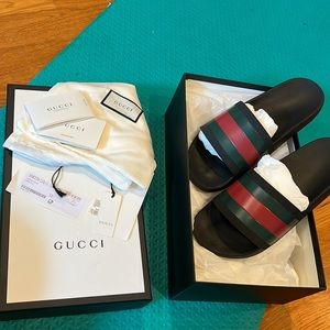 Mens gucci slides size 10 100% authentic